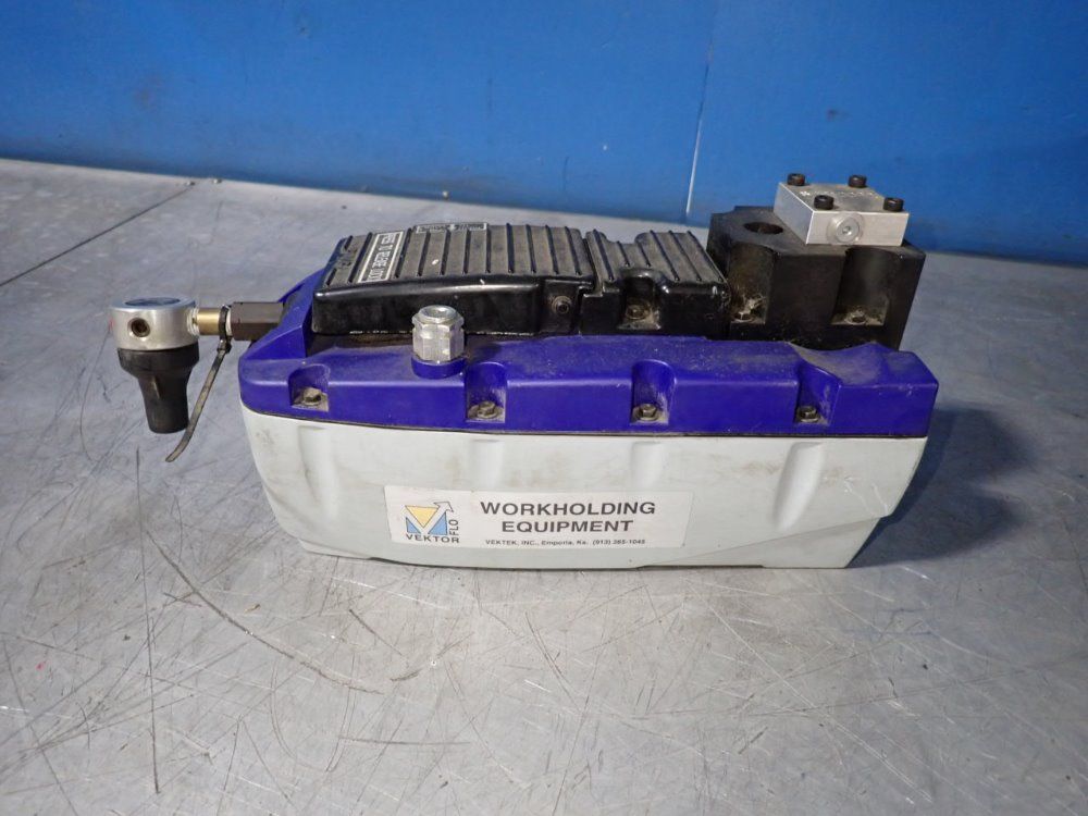 Vektek Hydraulic Pump