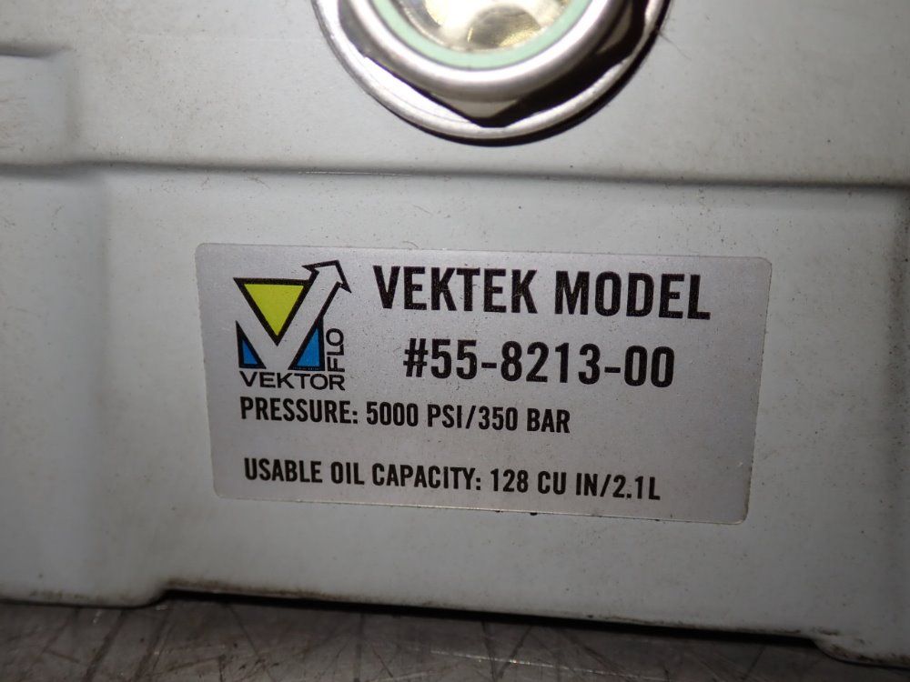 Vektek Hydraulic Pump