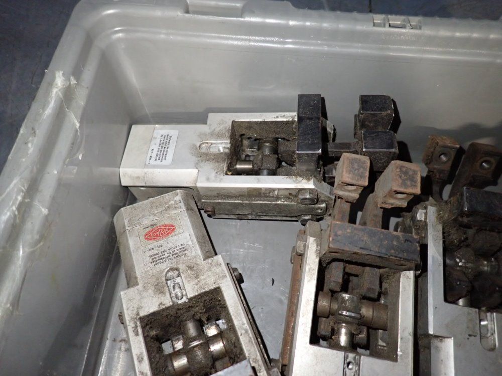 Destaco Grippers