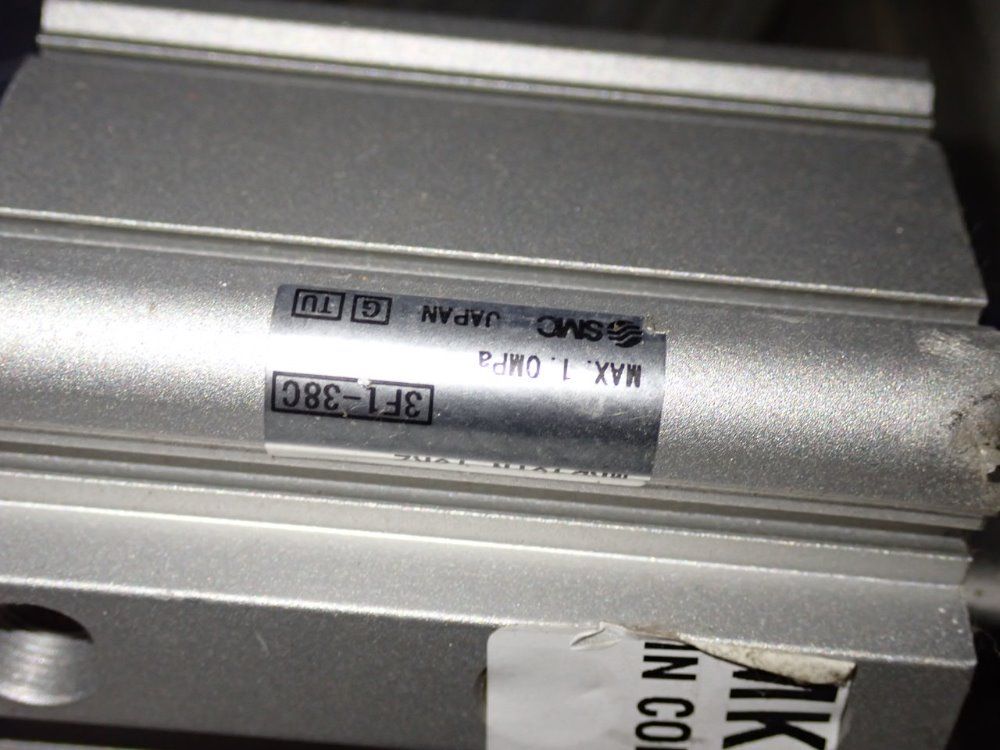  Cylinders
