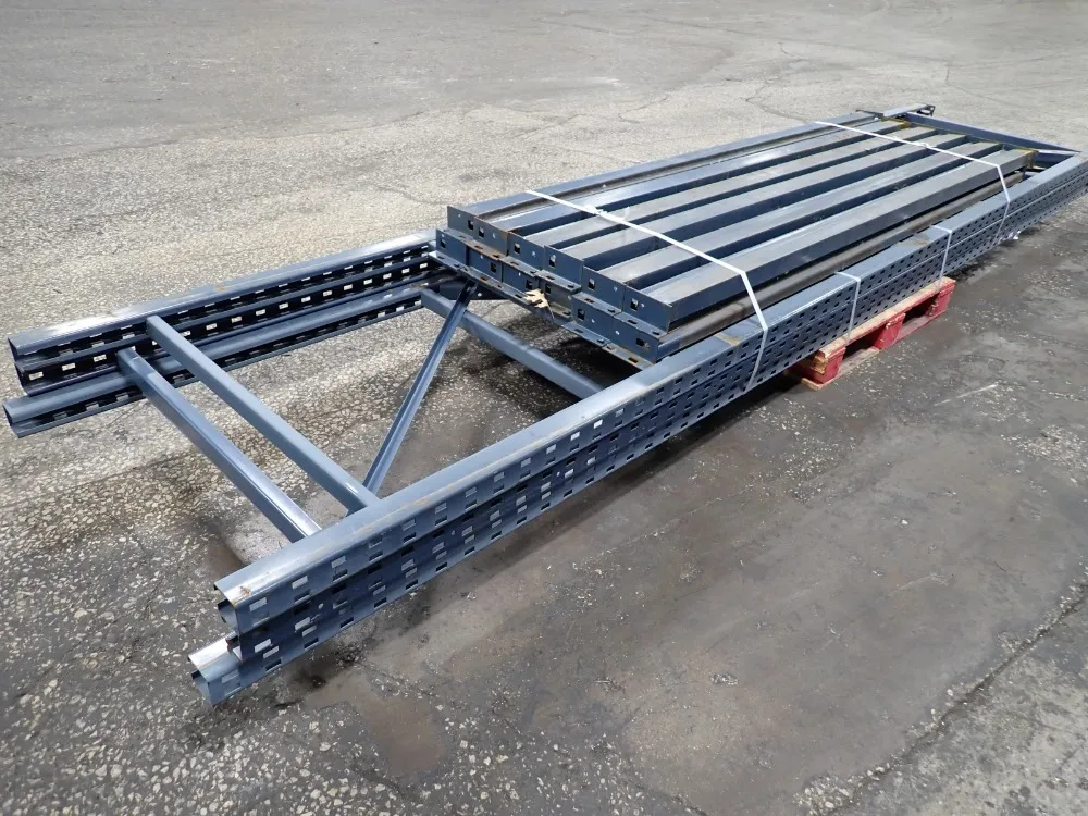  Pallet Racking Lot