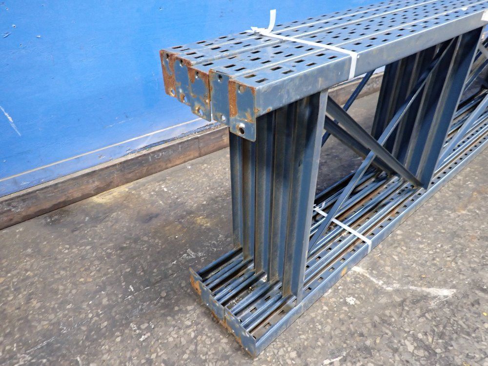  Pallet Racking Uprights