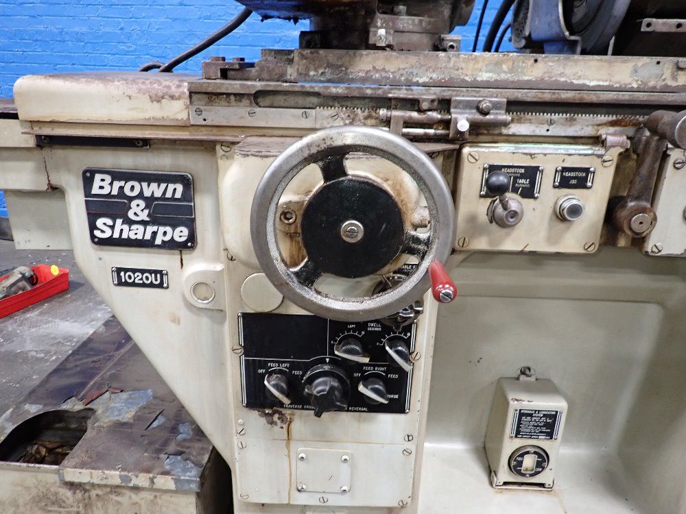 Brown  Sharpe Brown  Sharpe 1020u Cylindrical Grinder