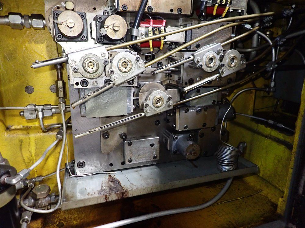 Brown  Sharpe Brown  Sharpe 1020u Cylindrical Grinder