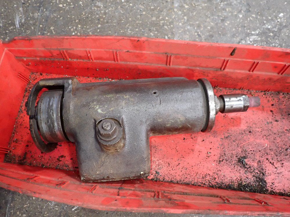  Spindle