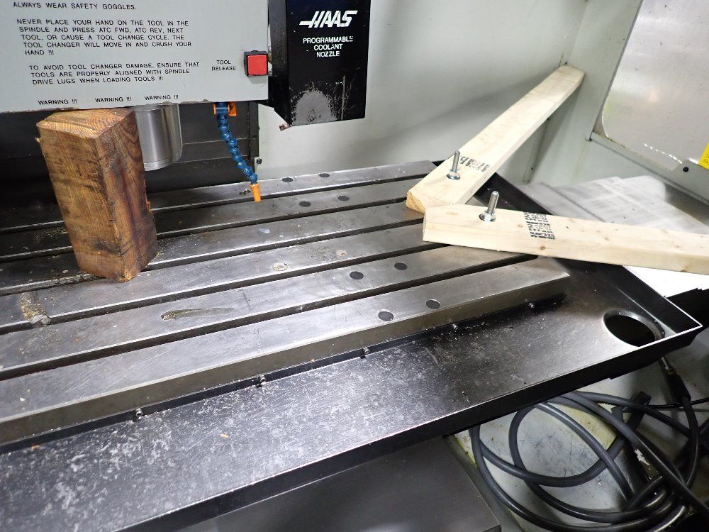 Haas 1997 Haas Vf3 Cnc Vmc