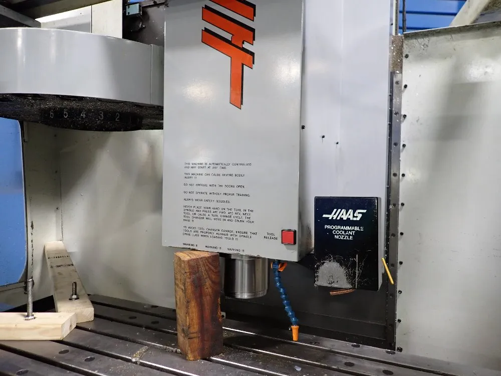 Haas 1997 Haas Vf3 Cnc Vmc