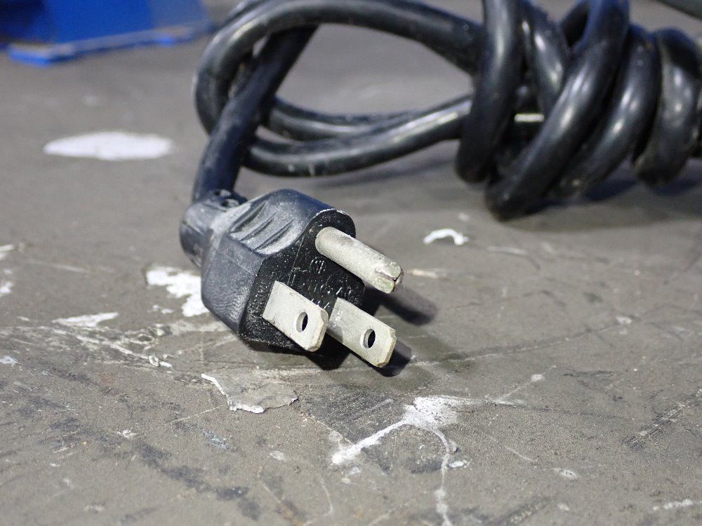 Advantage Controls Control