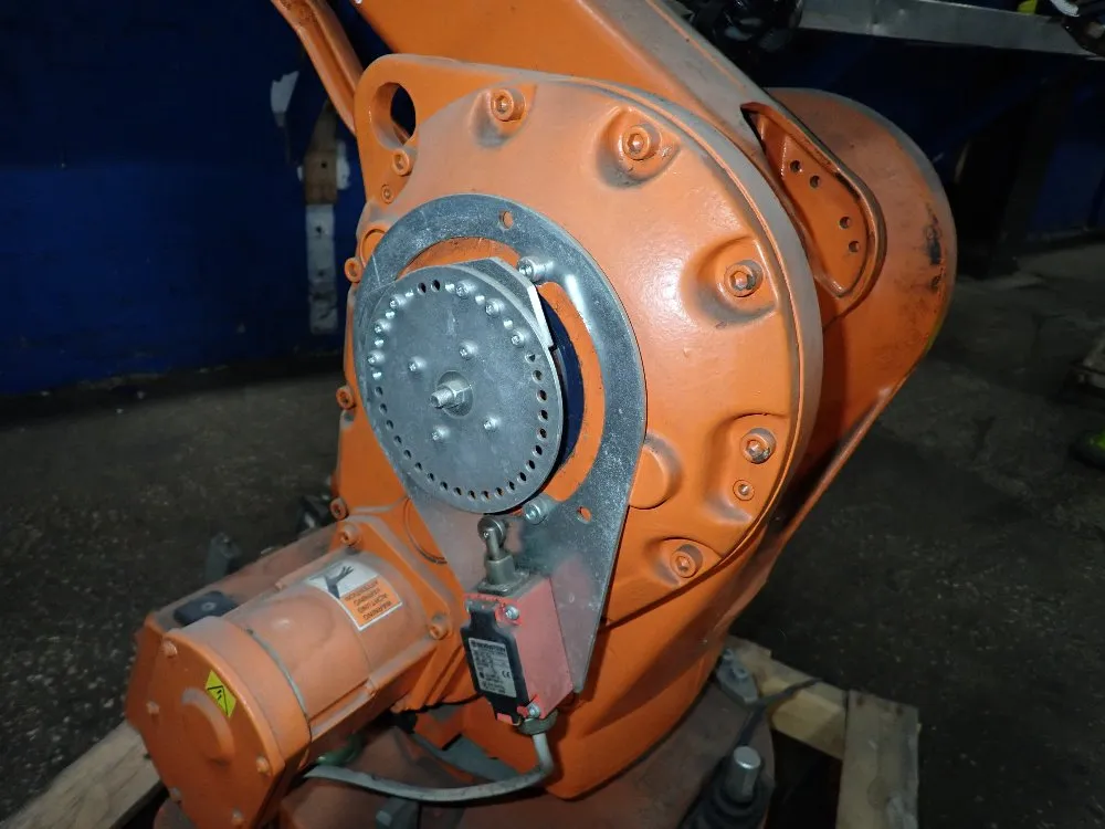 Abb 2006 Abb Irb2400 M2000 Robot