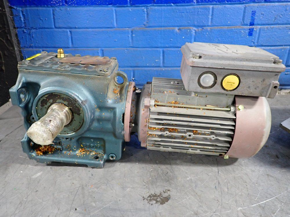 Sew 1 Hp Motor