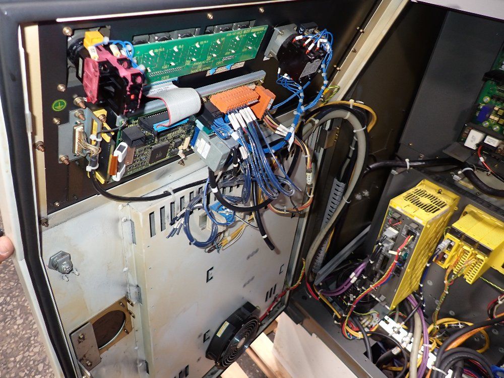 Fanuc 2007 Fanuc Rj3ib Robot Controller