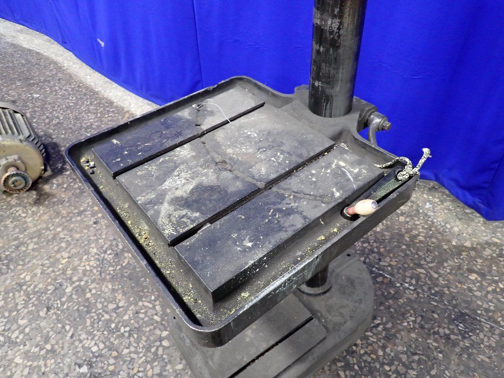 15.5"x18" Drill Press Pedestal