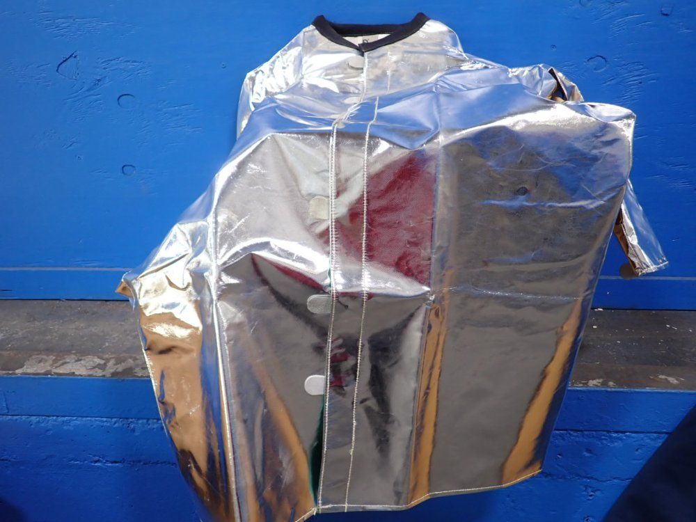 Aluminized Gowns