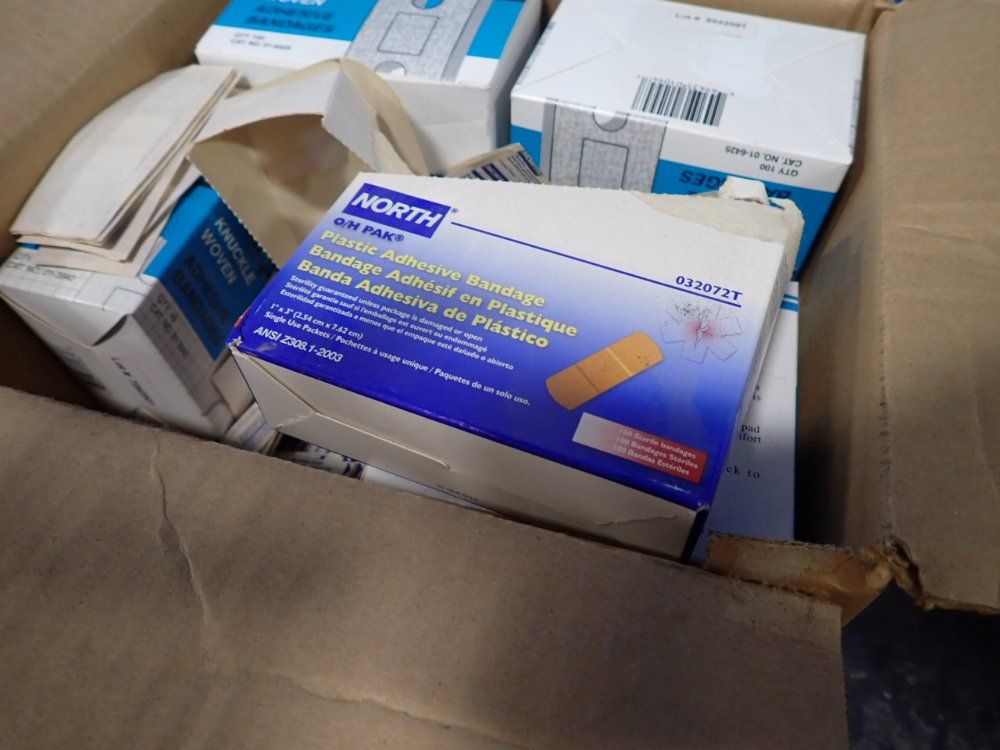 North, Swift Misc. Bandages