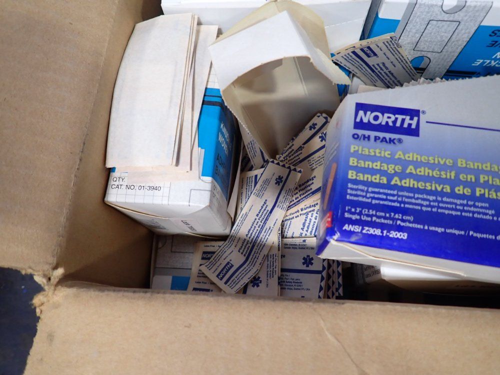 North, Swift Misc. Bandages