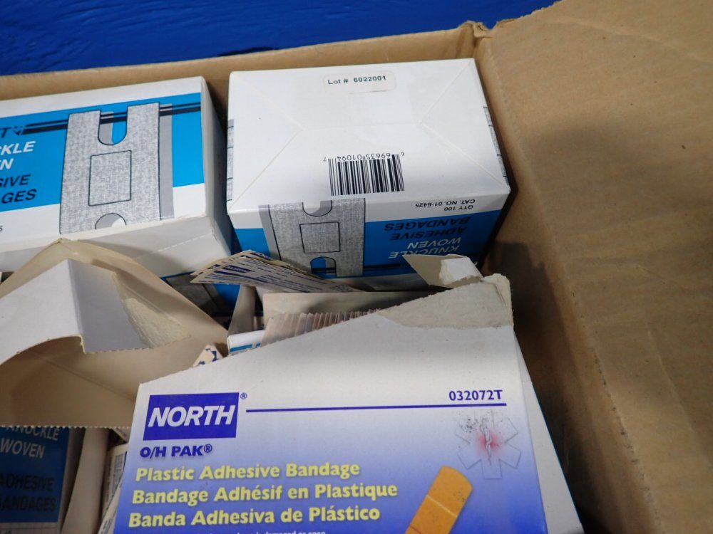 North, Swift Misc. Bandages