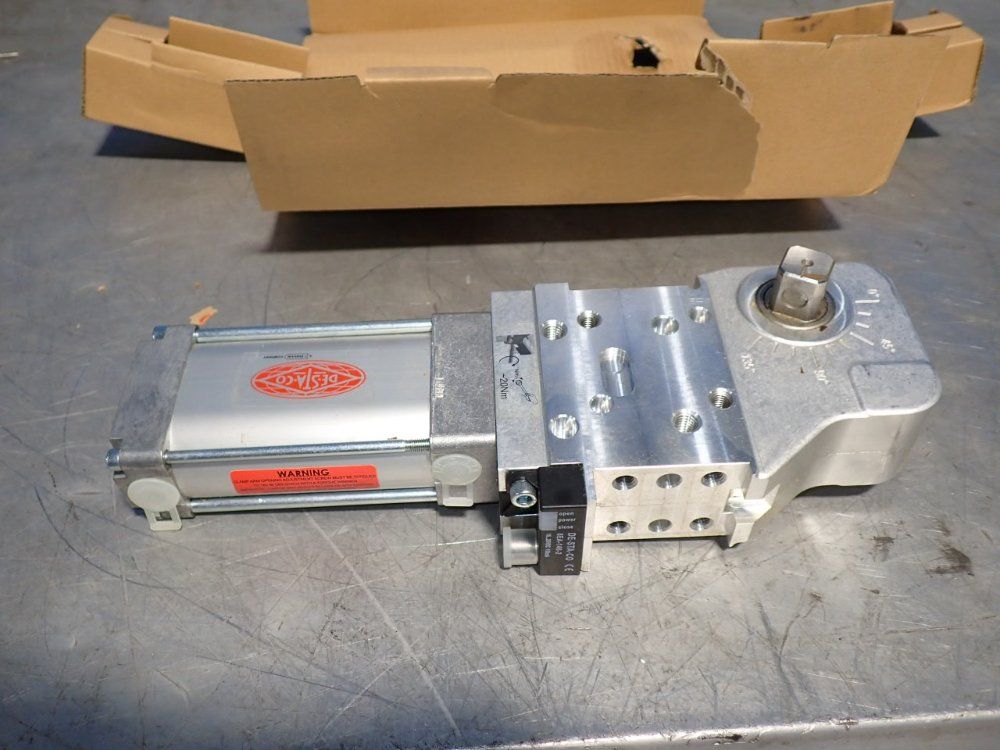 Destaco 6 Bar Pneumatic Power Clamp - 82m-3e23005nl8-1