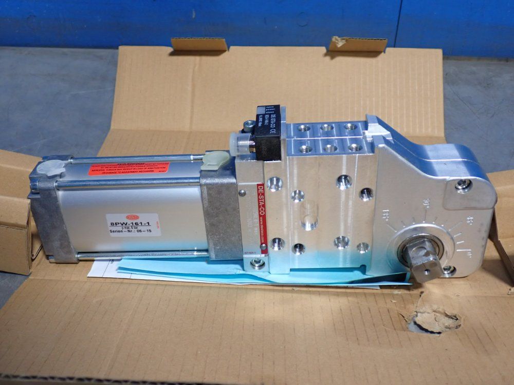 Destaco 6 Bar Pneumatic Power Clamp - 82m-3e23005nl8-1