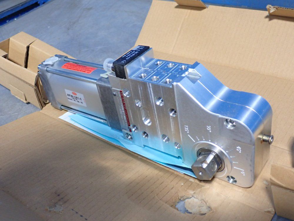 Destaco 6 Bar Pneumatic Power Clamp - 82m-3e23005nl8-1