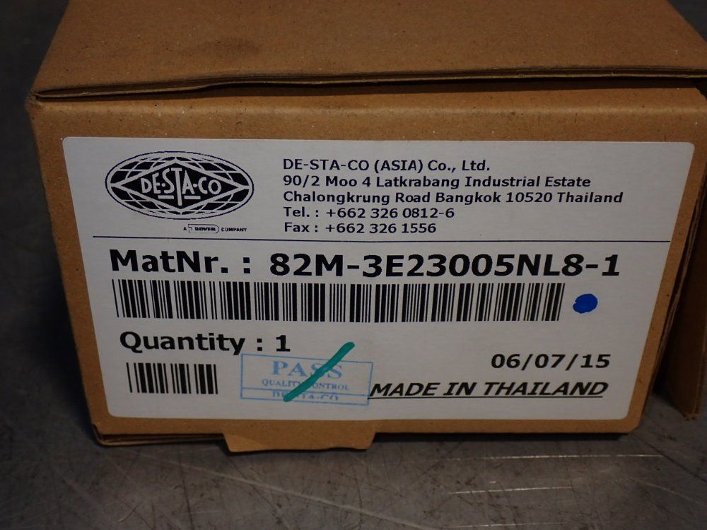 Destaco 6 Bar Pneumatic Power Clamp - 82m-3e23005nl8-1