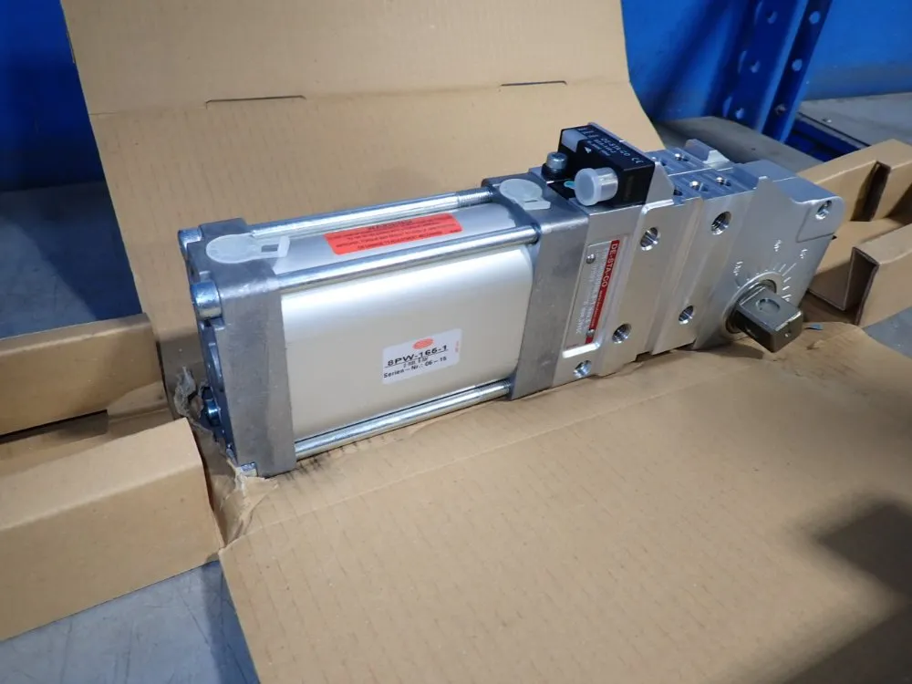 Destaco 6 Bar Pneumatic Power Clamp - 82m-3nd0006nl8-1