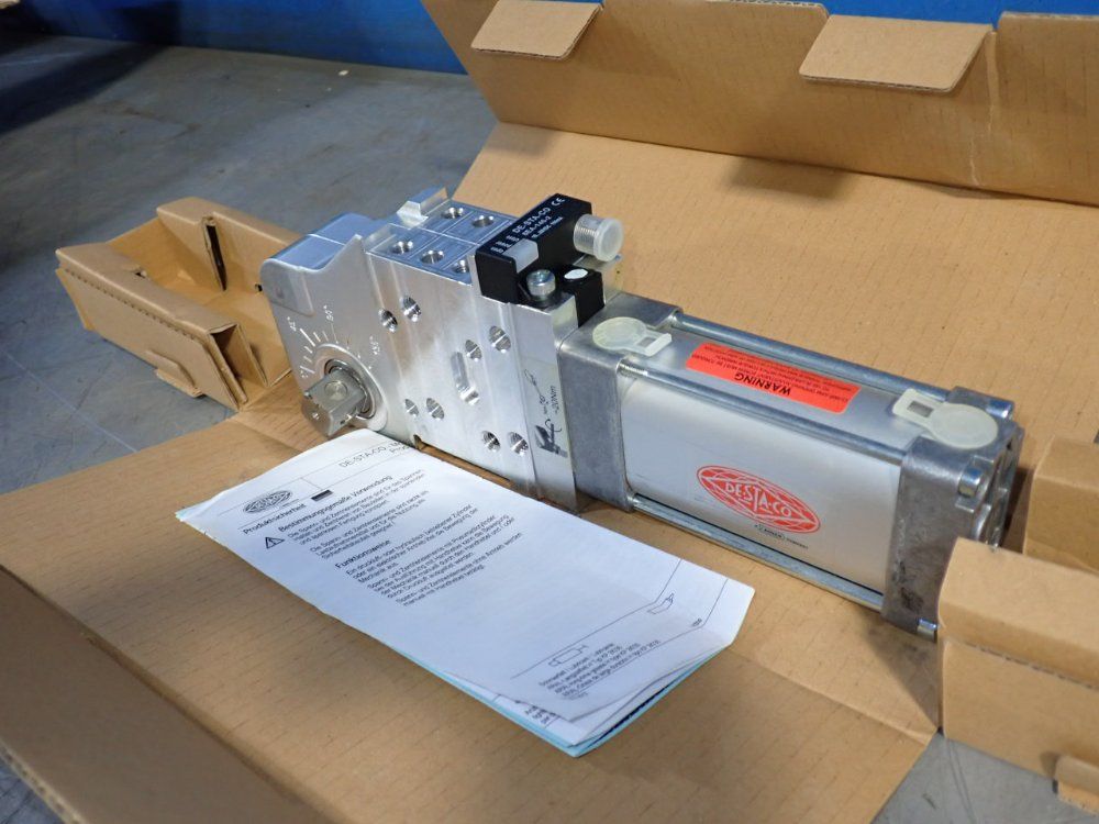 Destaco 6 Bar Pneumatic Power Clamp - 82m-3e23005nl8-1