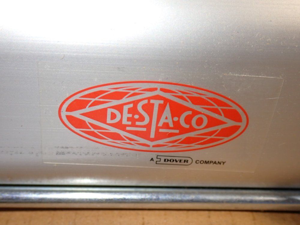 Destaco 6 Bar Pneumatic Power Clamp - 82m-3e23005nl8-1