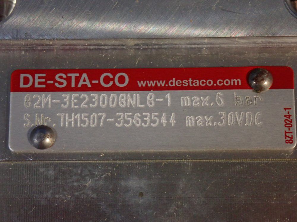 Destaco 6 Bar Pneumatic Power Clamp - 82m-3e23008nl8-1
