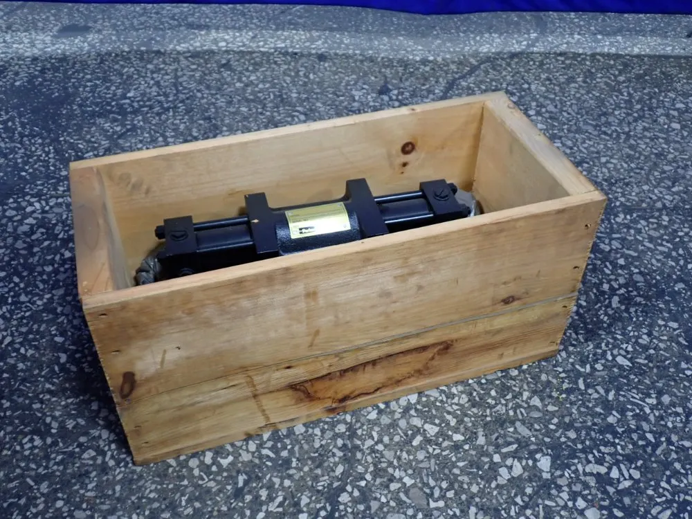 Parker 3000 Psi Hydraulic Rack And Pinion Rotary Actuator - Htr30-0908c-ae12v-c