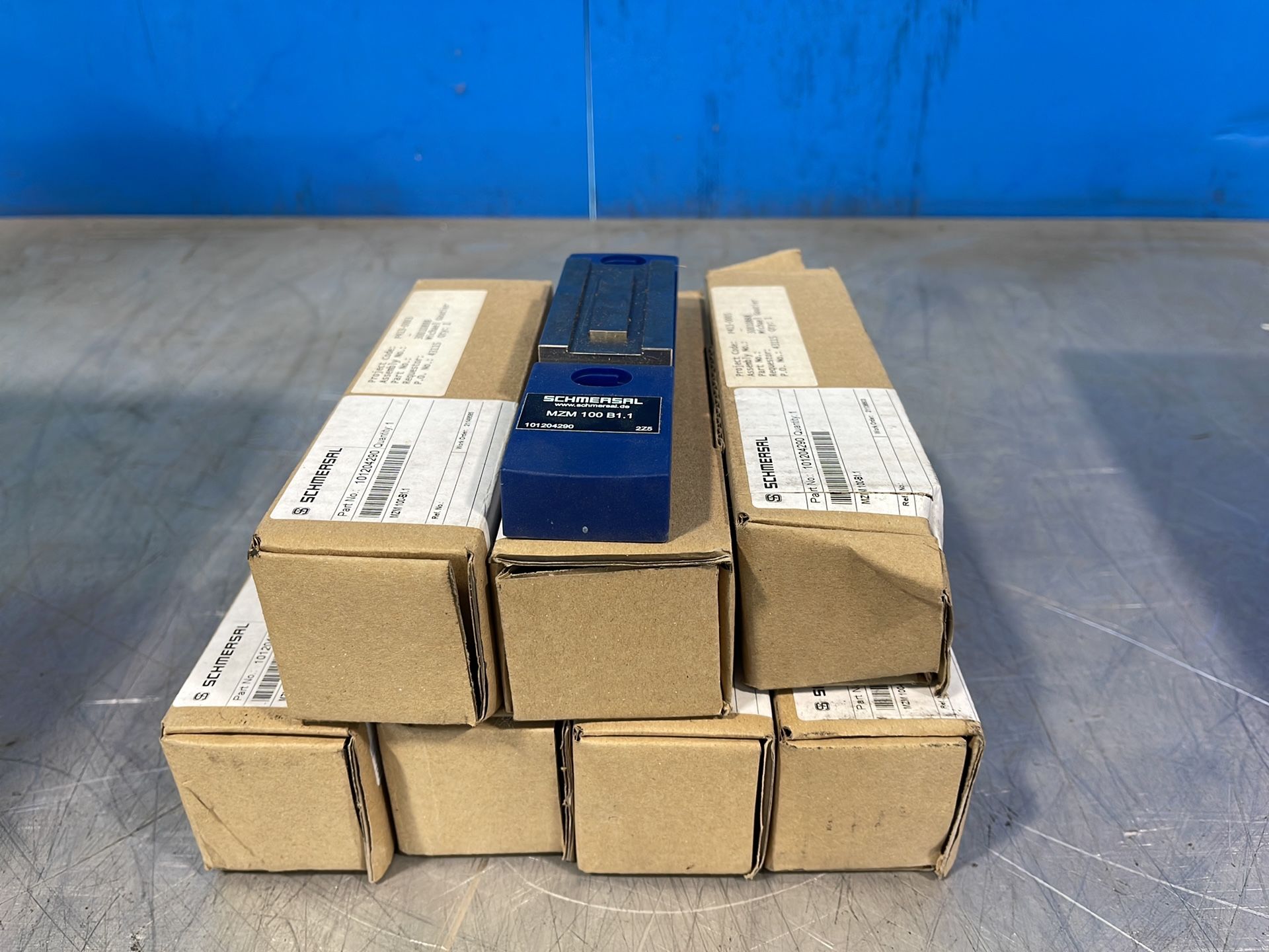 Schmersal Solenoid Interlock Actuators - Mzm 100 B1.1