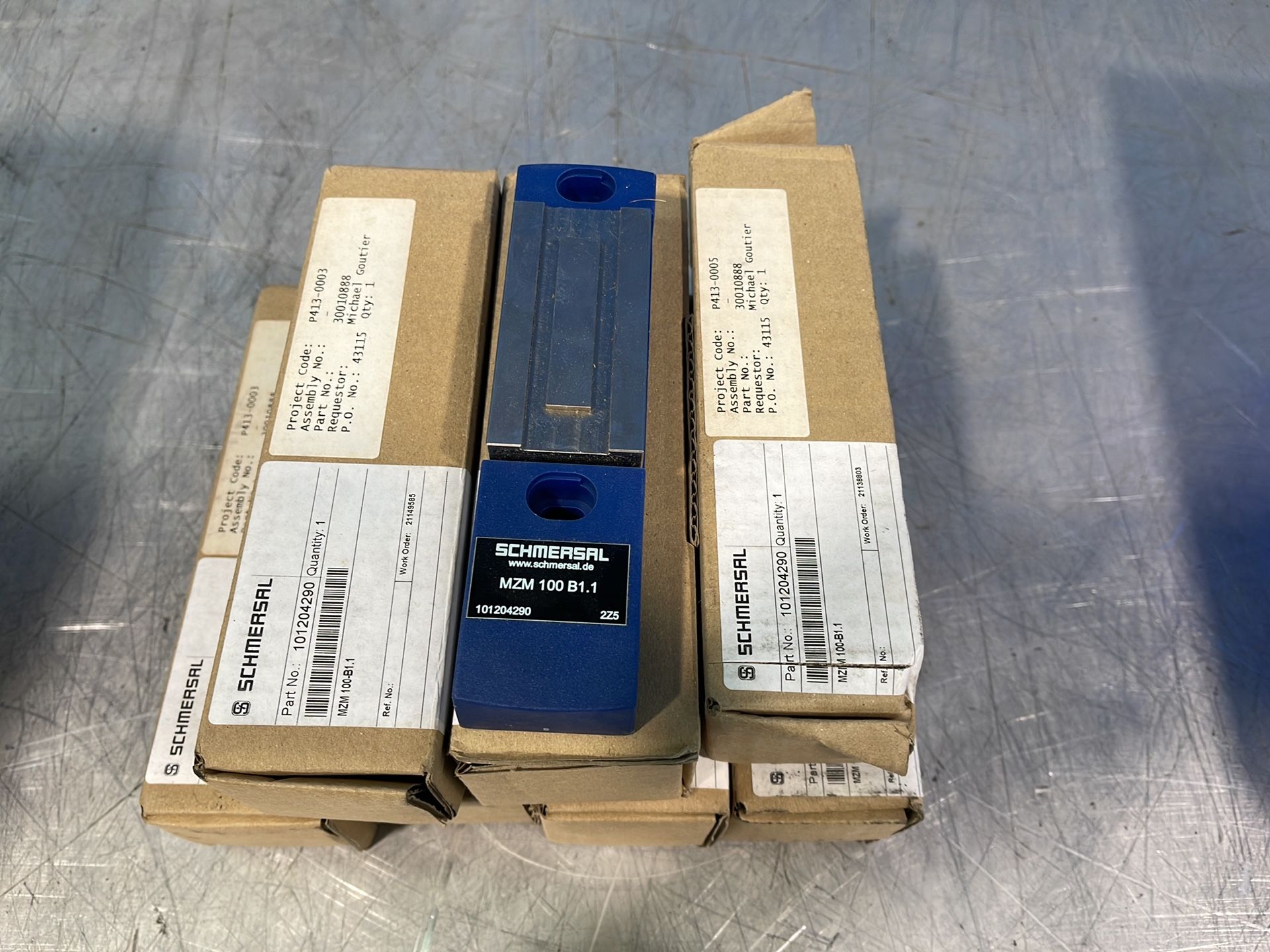 Schmersal Solenoid Interlock Actuators - Mzm 100 B1.1
