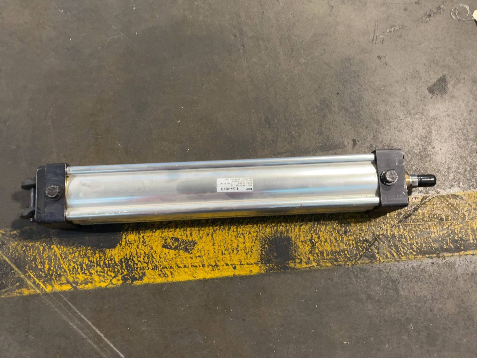 Schrader Bellows 250 Psi Pnuematic Cylinder - Fw2d118421