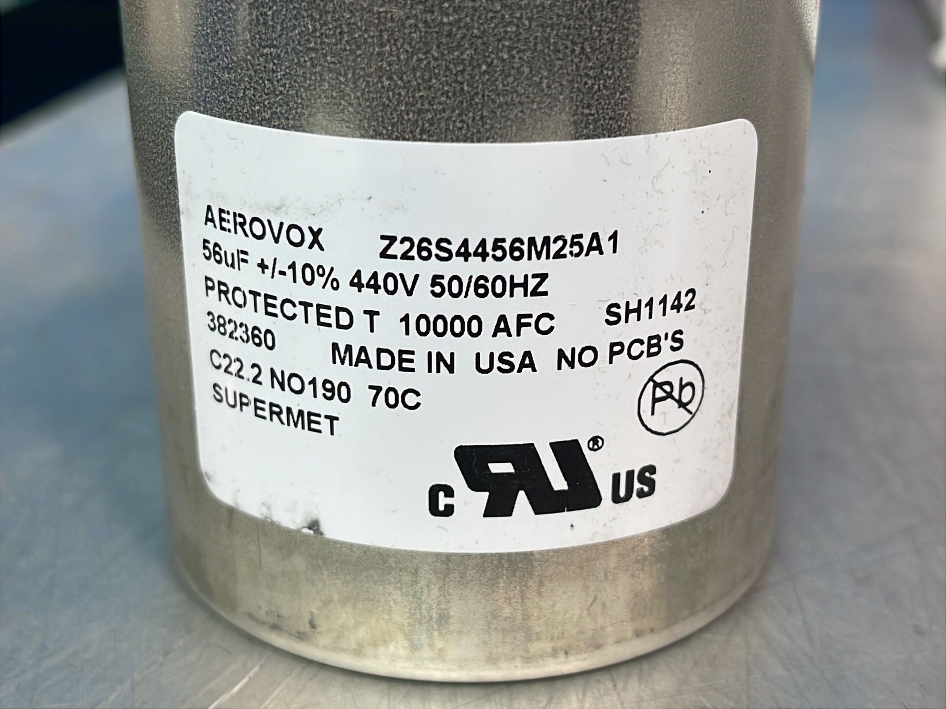 Aerovox 56 Uf Motor Run Capacitors - Z26s4456m25a1