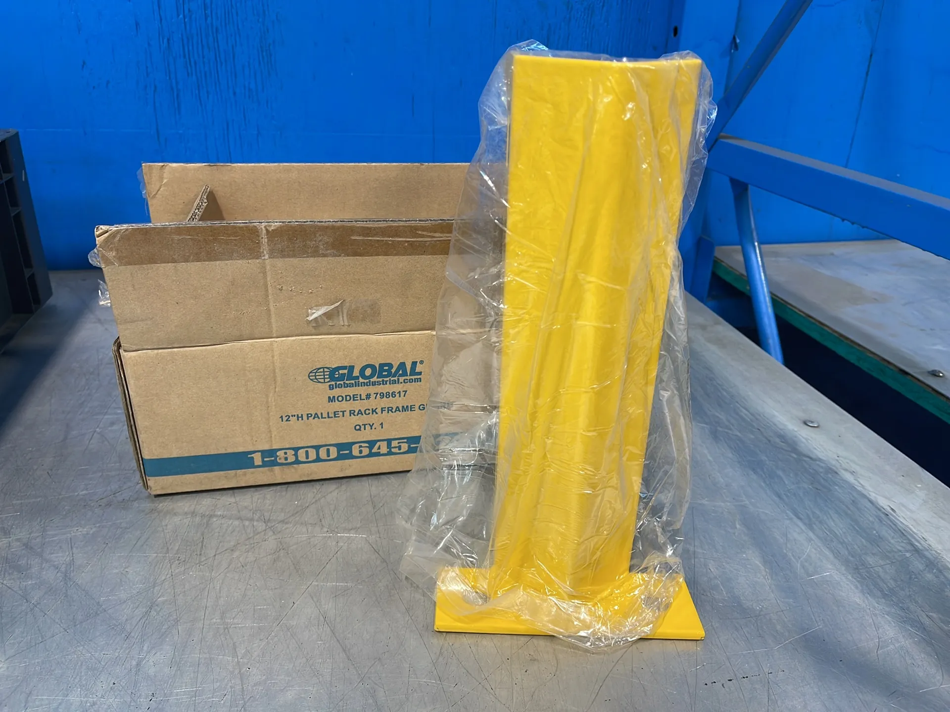 Global Industrial 12” H Pallet Rack Frame Guard - 798617