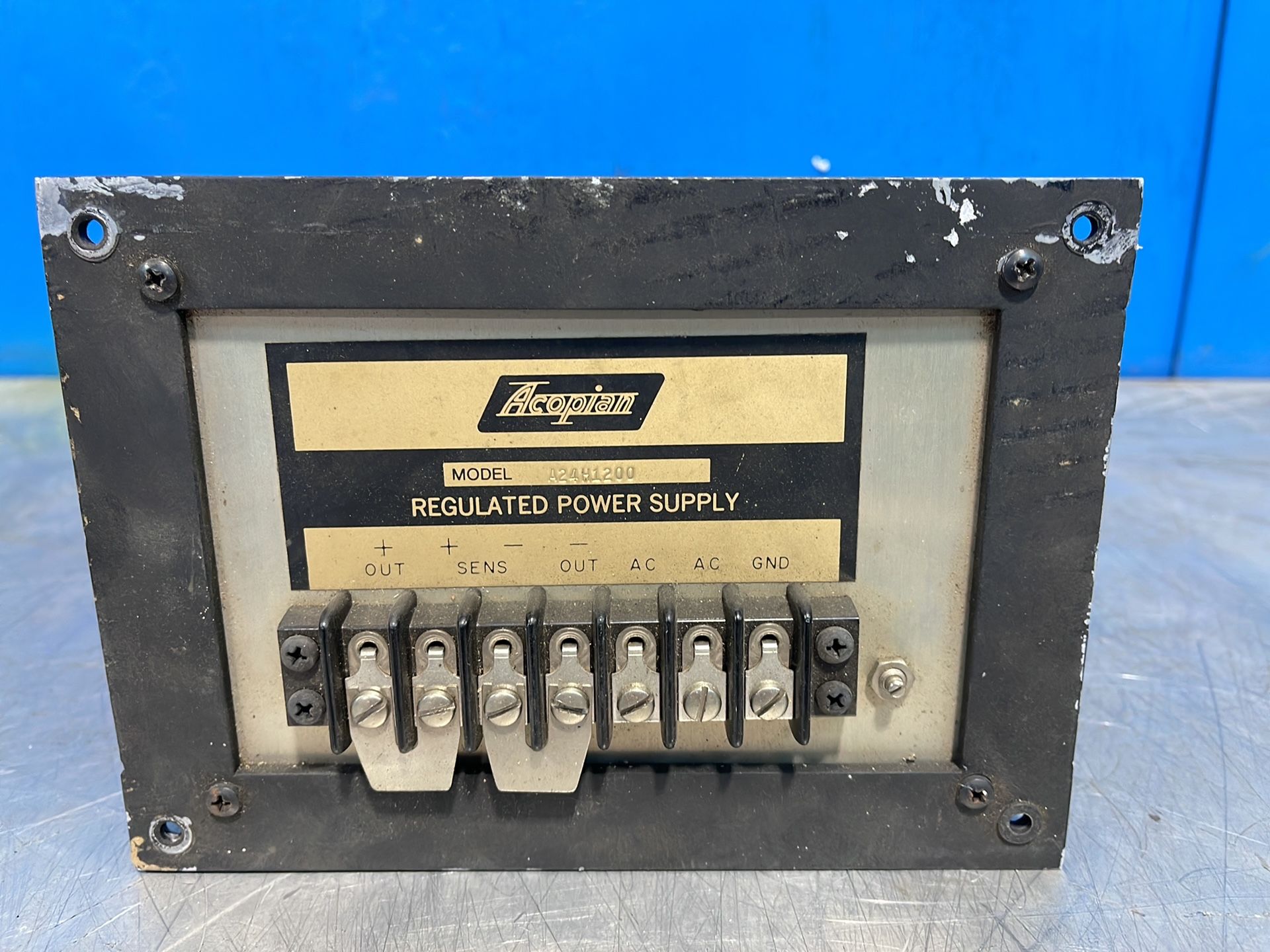 Acopian Regulated Power Supply - A24h1200
