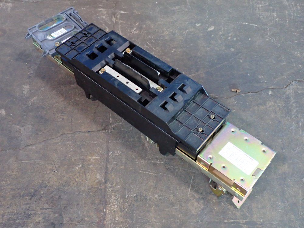 General Electric Model 1 Spectra Circuit Breaker - Amc6ey