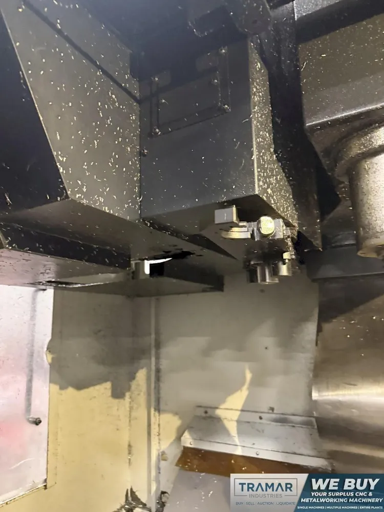 Doosan 36.2" X 17.7" Table Cnc Vmc - Mv-3016l