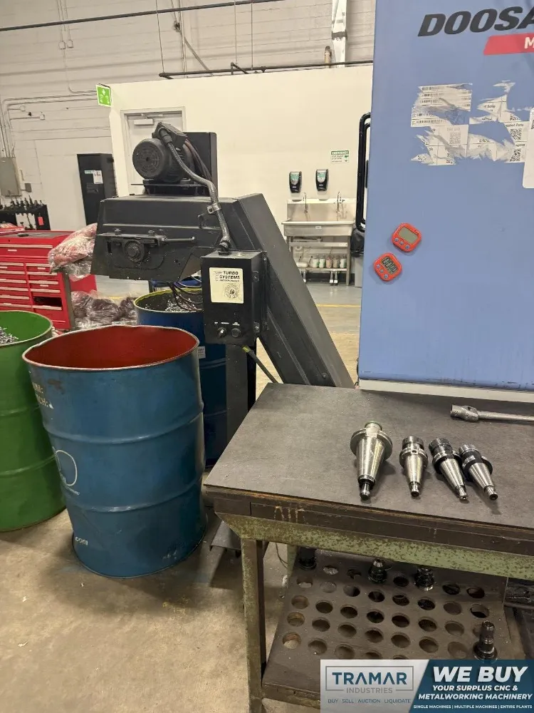 Doosan 36.2" X 17.7" Table Cnc Vmc - Mv-3016l