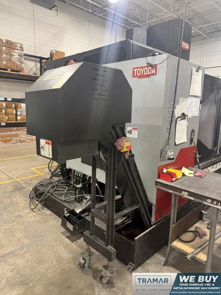 Toyoda 51" X 25.6” Table Cnc Vmc - Fv-1165