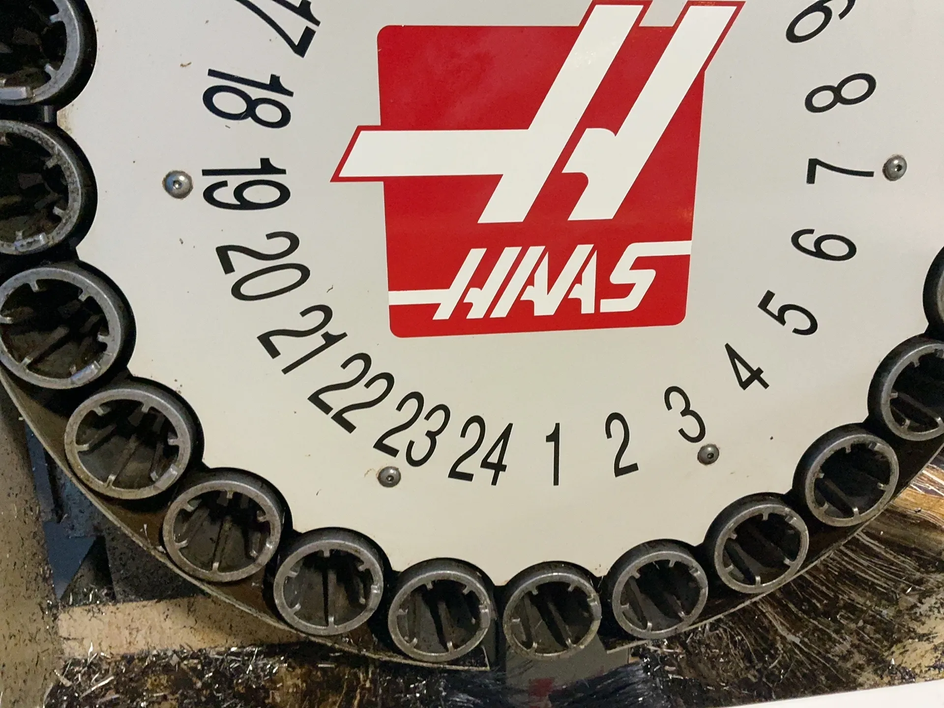 Haas 14” X 36” Cnc Vmc - Vf-2ss