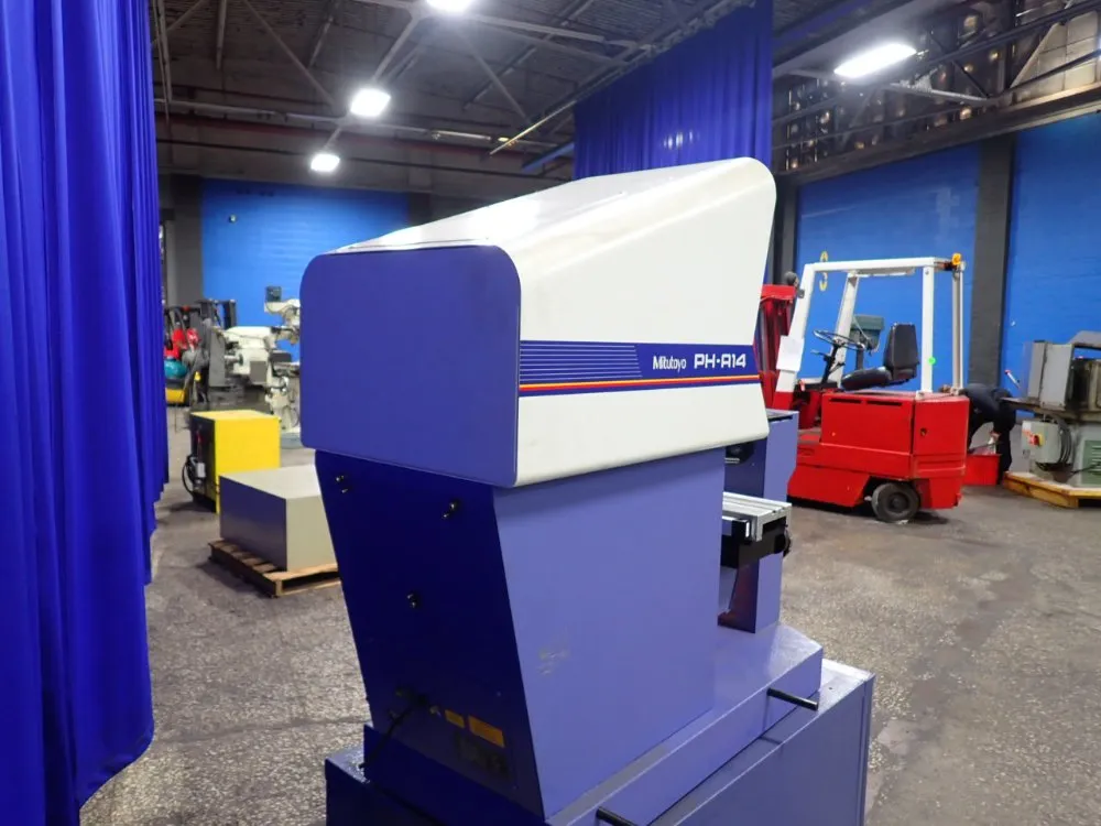 Mitutoyo 16" Optical Comparator - Ph-a14
