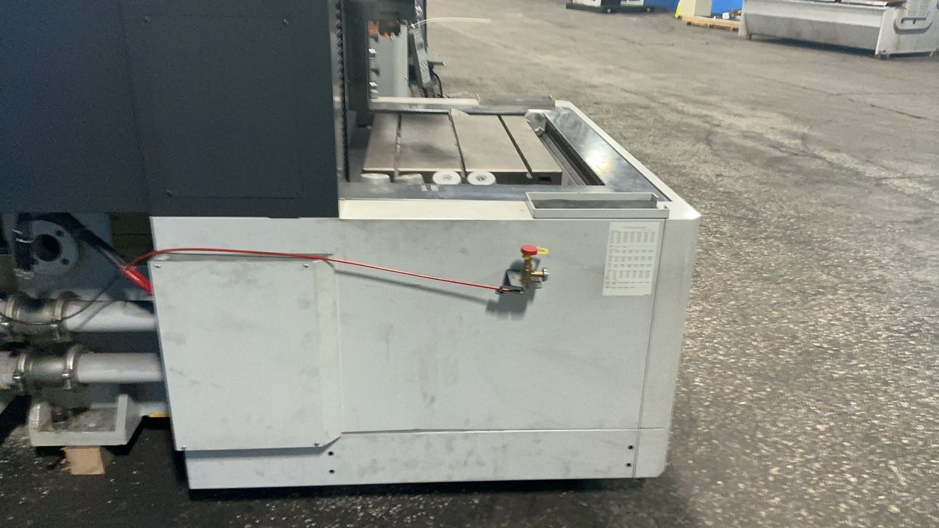 Mitsubishi Electric 23” X 33” Sinker Edm - Ea28vm Advance