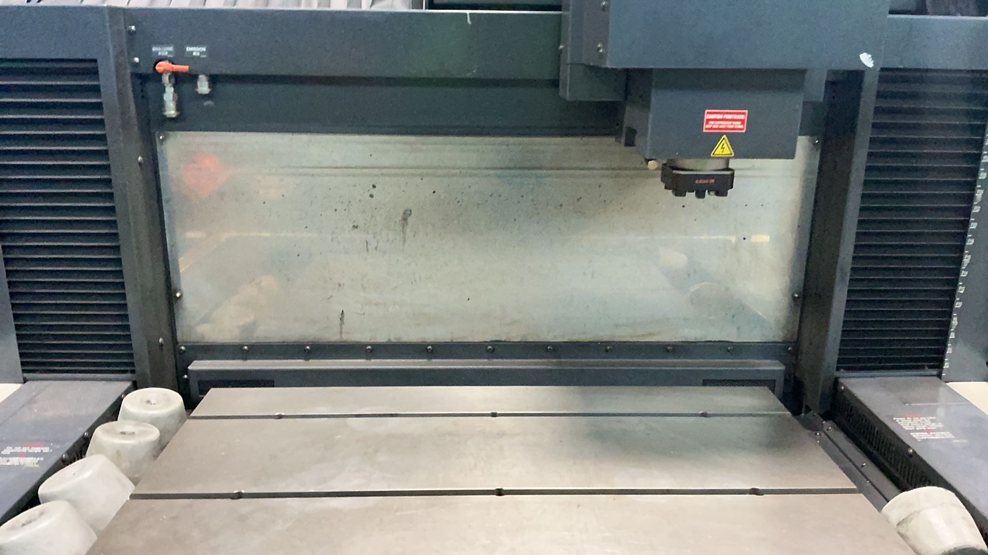 Mitsubishi Electric 23” X 33” Sinker Edm - Ea28vm Advance