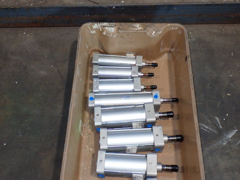Smc 250psi Pneumatic Cylinders.