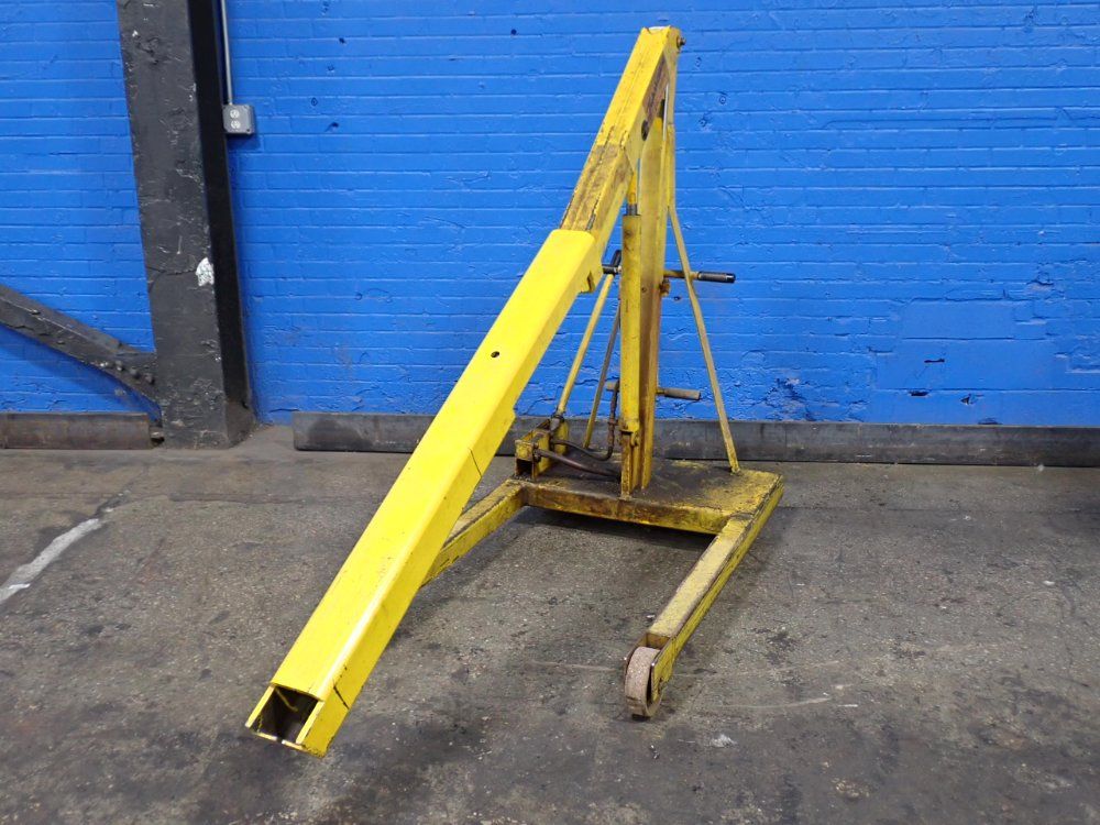 Uhrden Inc 1/2 Ton Tubarcrane Hydraulic Shop Crane