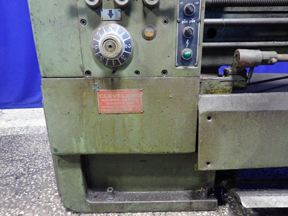 Kingston 16" X 44" Gap Bed Engine Lathe - Hs-1100