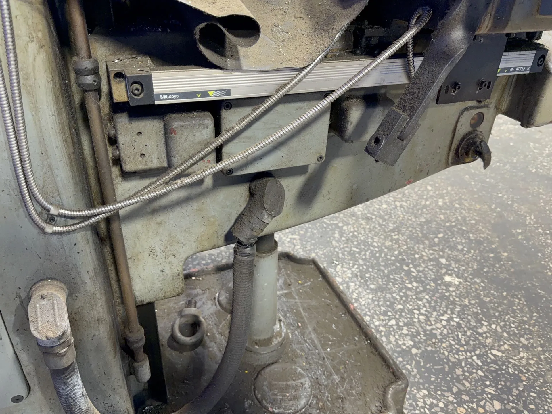 Rambaudi 12" X 51" Vertical Mill - M3