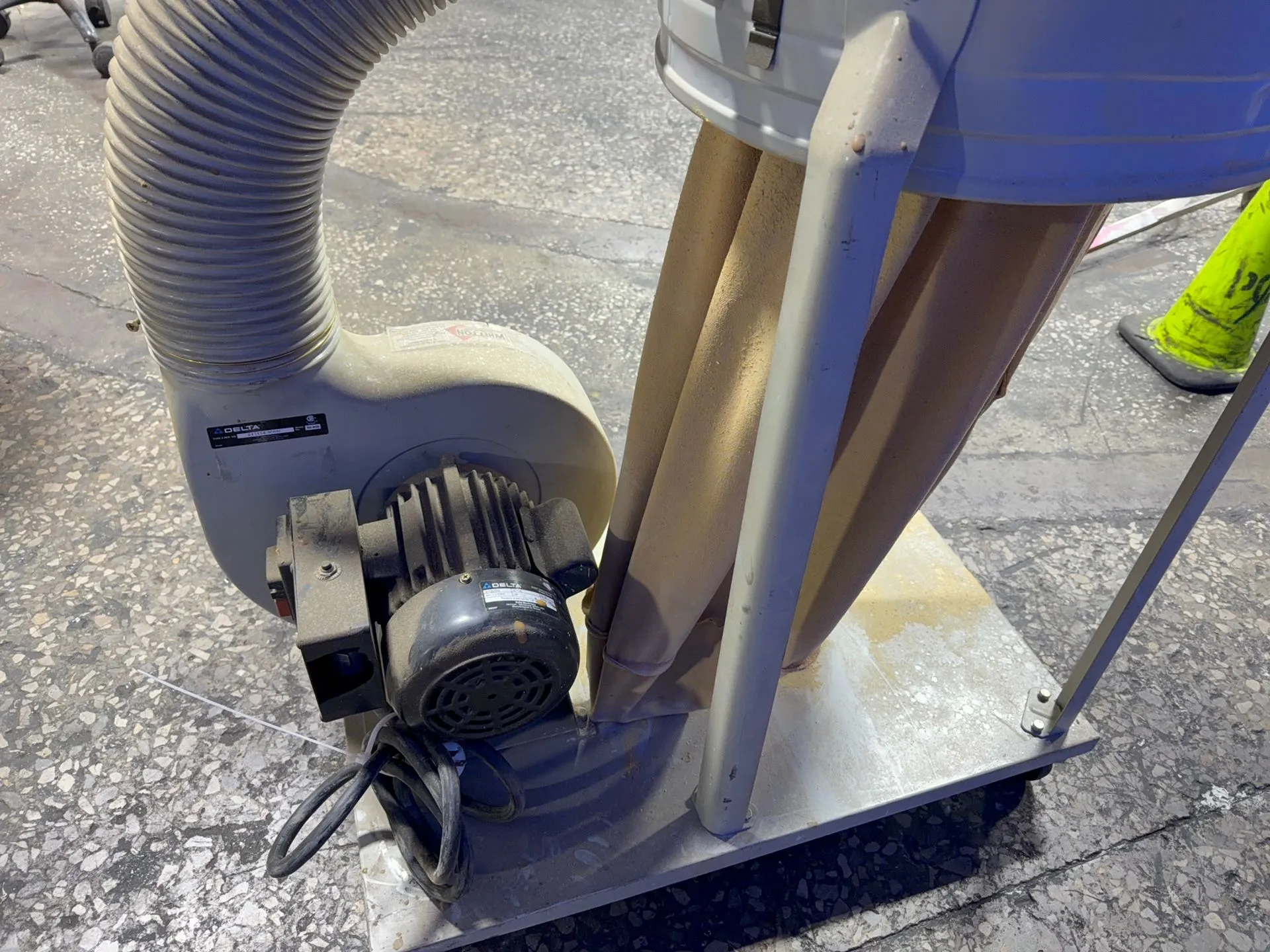 Delta 1 1/2 Hp Dust Collector - 50-850