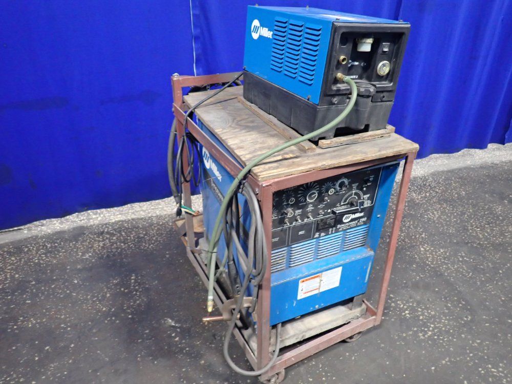 Miller 200 A Welder - Syncrowave 250