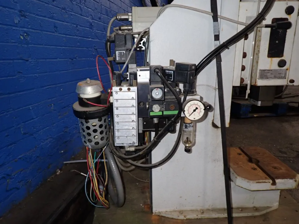 Schmidt 920 Lbs Pneumatic Press - 323-410007